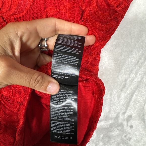 bebe Red Goth Lace Keyhole Back Top LG | Vintage Y2K Sheer Floral High Neck - Picture 4 of 11